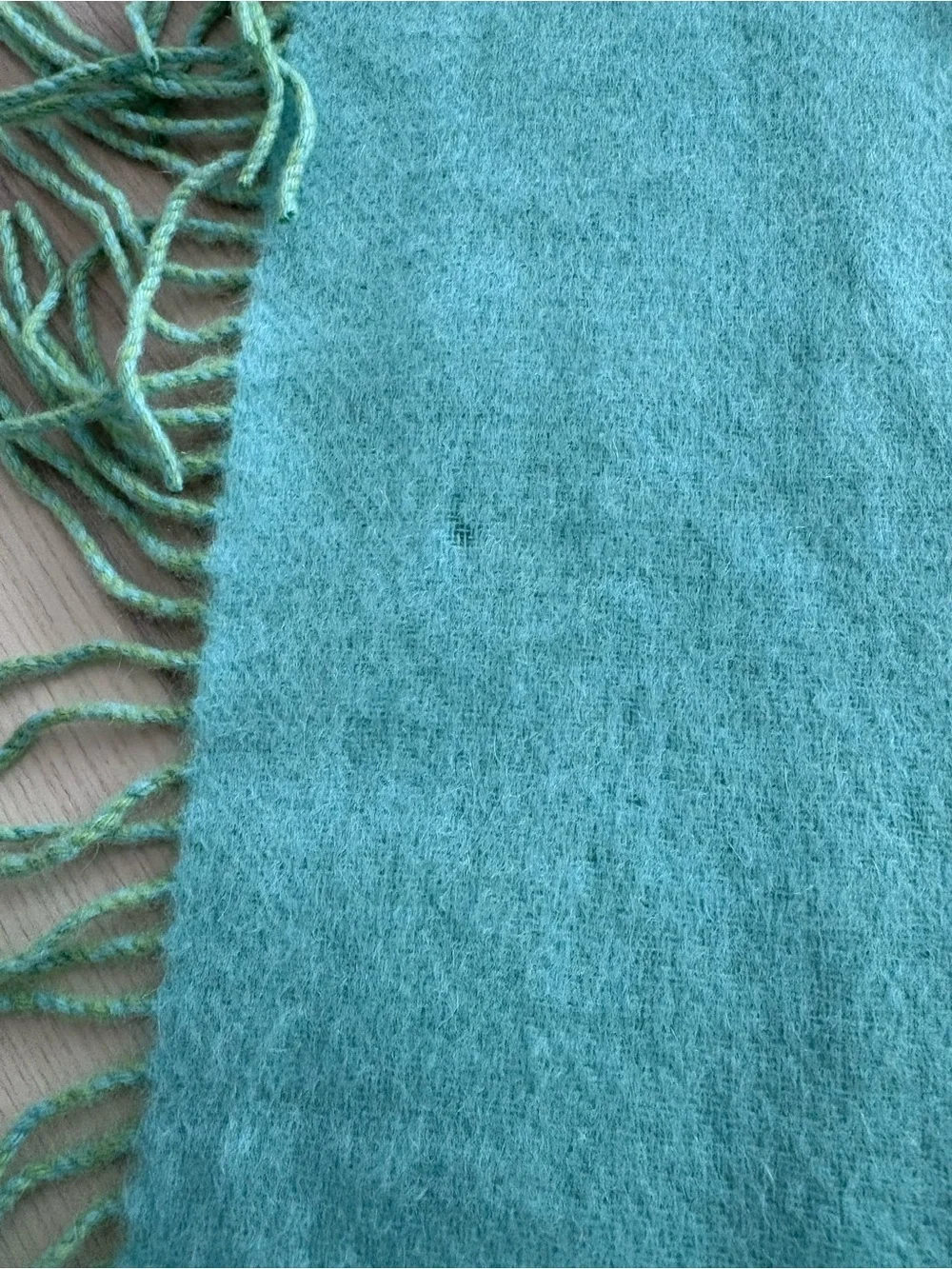 Castlerig 100% cashmere artsy scarf aqua green blue *flaws